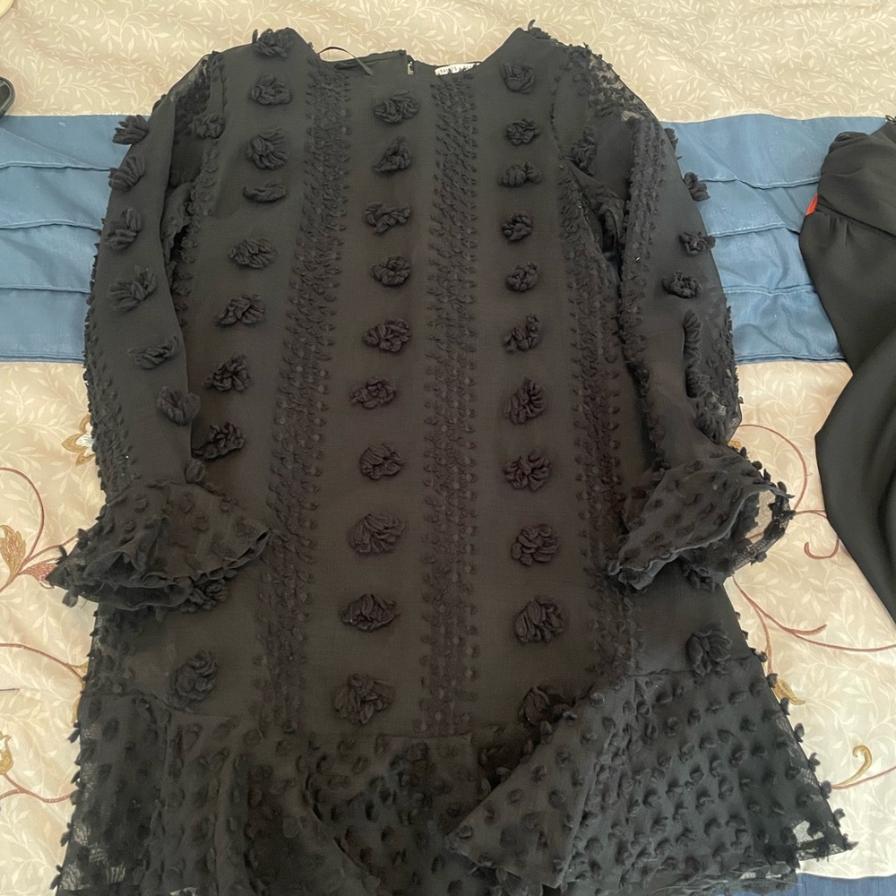Dress - Picture 2 of 3